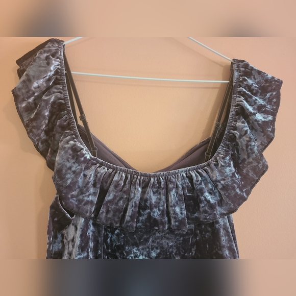 NWOT AEO Mauve Velvet Mini Dress 💜 🌴 - Picture 5 of 10